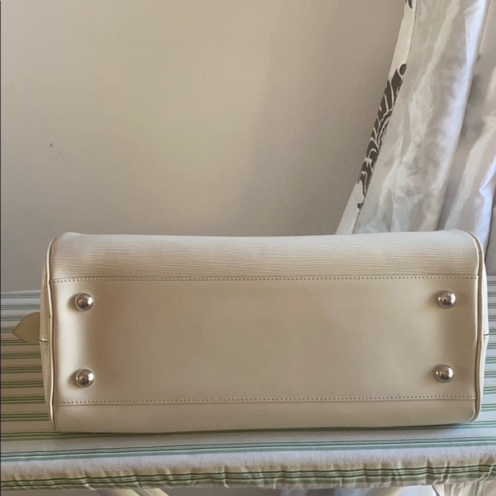 Louis Vuitton bowling GM. Original-price $2160. - Picture 8 of 8